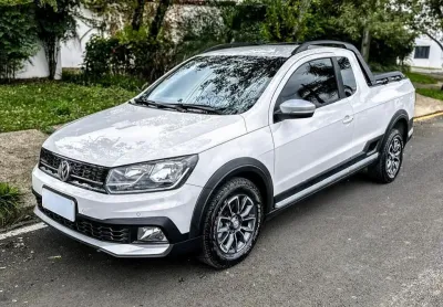 Saveiro cross