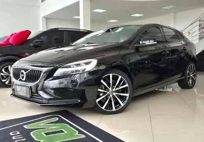 Volvo v40 t-4 momentum 2.0 aut 2018