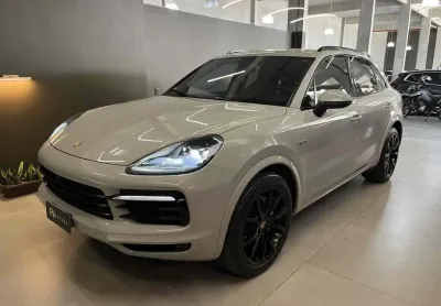 Porsche Cayenne 2023 3.0 v6 e-hybrid platinum edition awd tiptronic s