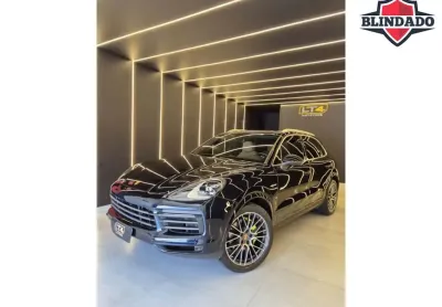 Porsche cayenne 2022 3.0 v6 e-hybrid awd tiptronic s