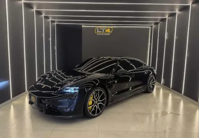 Porsche taycan 2024 turbo s elétrico