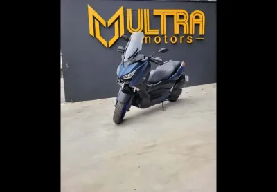 Xmax 250 abs