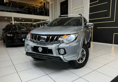 Mitsubishi l200 triton sport hpe 2.4 cd diesel aut.
