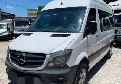 Sprinter 415 teto alto 