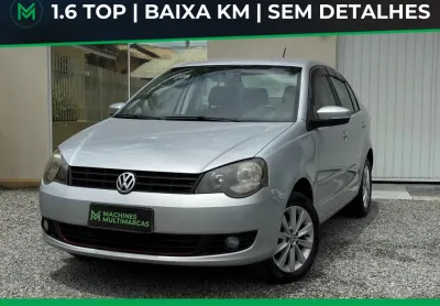 Vw polo sedan 1.6 2013 zerado com baixa km (troco e financio)