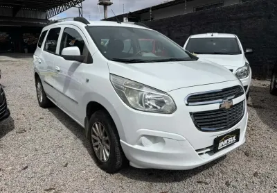 Chevrolet spin 1.8l at lt 2014