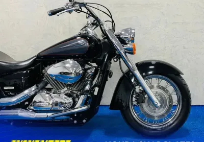 Shadow 750