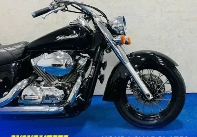 Shadow 750