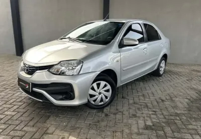 Toyota etios sd xs 15 mt 2018