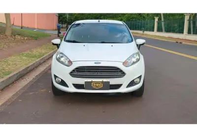 Ford fiesta 2016 1.5 se hatch 16v flex 4p manual