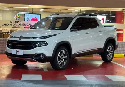 Fiat toro volcano 2.0 16v turbo diesel  4wd at9 - 2018 - branco