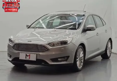 Ford focus fastback titanium plus 2.0 flex powershift - 2016 - prata