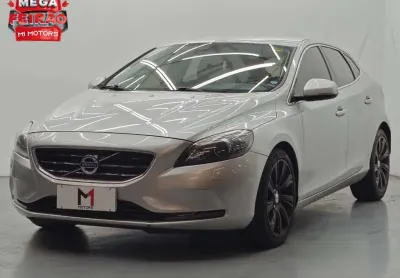 Volvo v40 dynamic 2.0 turbo gasolina automático - 2014 - prata