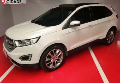 Ford edge titanium  3.5 v6 awd