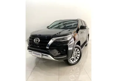 Toyota hilux sw4 2021 2.8 d-4d turbo diesel srx 7l 4x4 automático