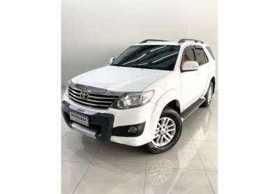 Toyota hilux sw4 2015 2.7 sr 4x2 16v flex 4p automático