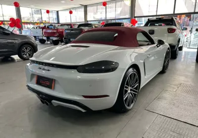 Porsche 718 2023 2.0 16v h4 gasolina boxster pdk