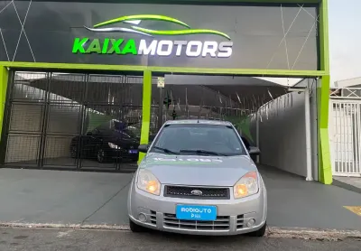 Fiesta sedan revisado
