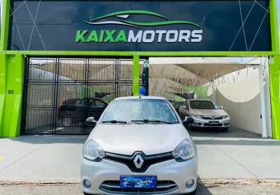 Clio impecavel
