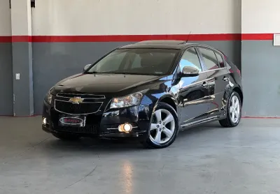 Cruze hatch ltz automático 2014 - teto solar + baixo km - impecável