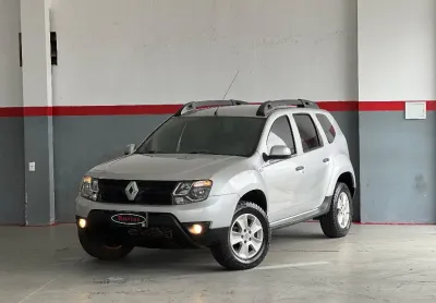 Duster dynamique 1.6 câmbio manual - 4x2 2016 - apenas 111 mil km