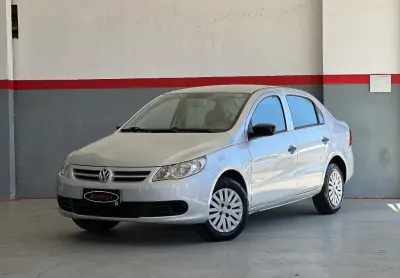 Vw voyage 1.6 completo + bancos em couro - laudo aprovado - impecável