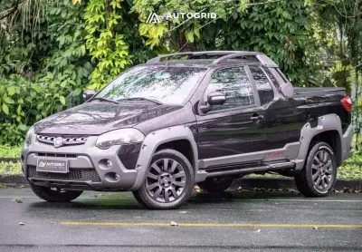 Fiat strada adv.1.8 16v locker dualo. flex ce - preta - 2016/2017