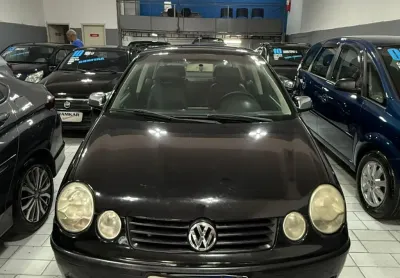 Volkswagen polo sedan 1.6 gasolina 2005