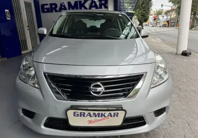 Nissan versa sv 1.6 flex  2014
