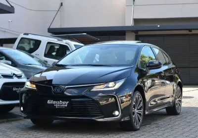 Corolla altis premium hybrido