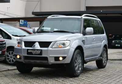Pajero tr4  2.0 4x2