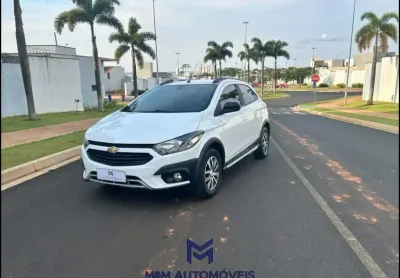 Chevrolet onix 1.4 mpfi activ 8v flex 4p automático