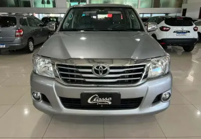 Toyota hilux cd4x2 srv 2015