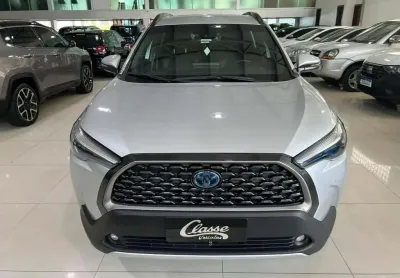 Toyota ccross xrv hybrid 2023