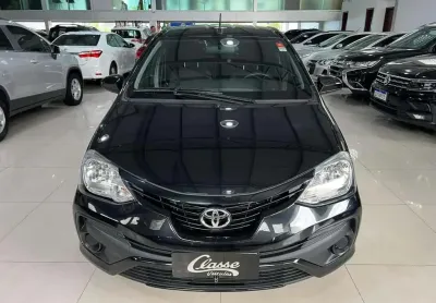 Toyota etios hb xs 15 at 2018