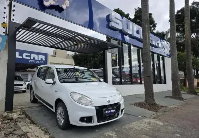 Renault sandero pri 16hp 2013