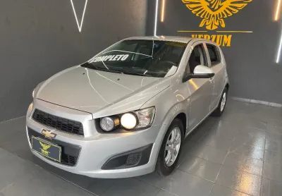 1.6 lt 16v flex 4p manual verzum veículos * as menores taxas de financiamento junto aos melhores ban