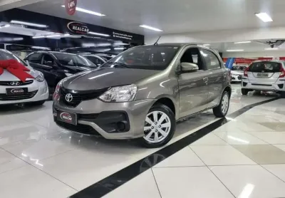 Toyota etios 1.5 x plus 16v 4p