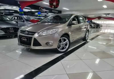 Ford focus se at 2.0t 2014