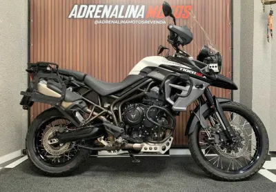 Triumph tiger 800 xca