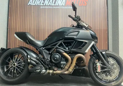 Diavel 1198 dark