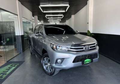 Toyota hilux cd sr 4x4 2.8 tdi diesel aut.