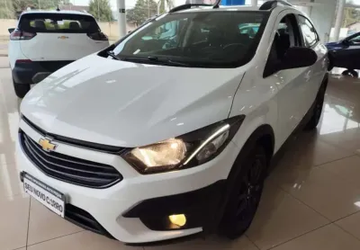 Chevrolet onix 1.4 mpfi activ 8v flex 4p automático
