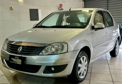 Renault logan expression 1.6 completo