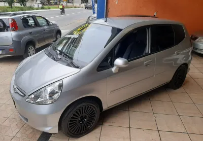 Honda fit lx 2007 super conservado revisado com garantia so mes com tanque cheio 