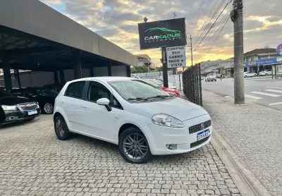 Punto 1.6 essence