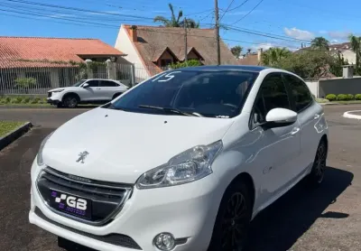 208 Allure 1.5 flex 2015, com teto panorâmico e couro, carro com ótimos opcionais de serie.