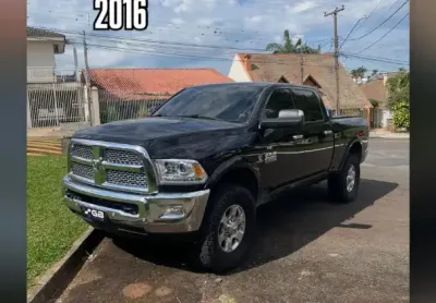 Ram 2500 Laramie muito bem conservado, força e resistencia 