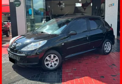 Peugeot 207 xr 1.4 flex 8v 5p 2013
