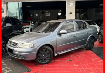 Chevrolet astra gl milenium 1.8 mpfi 4p 2001